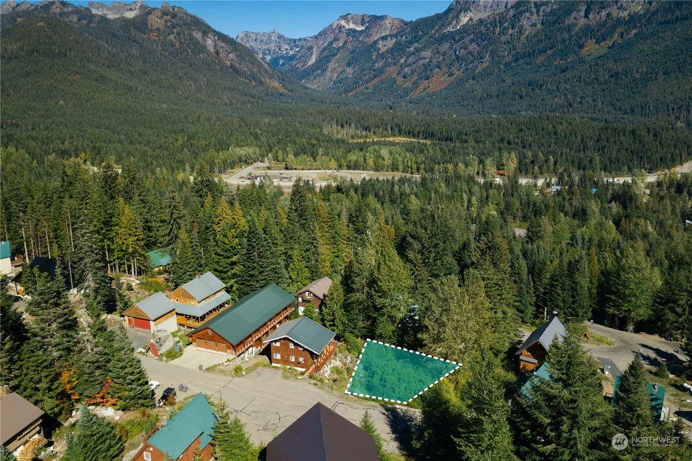 71 Innsbruck Drive 71, Snoqualmie Pass, WA 98068 MLS 2209030