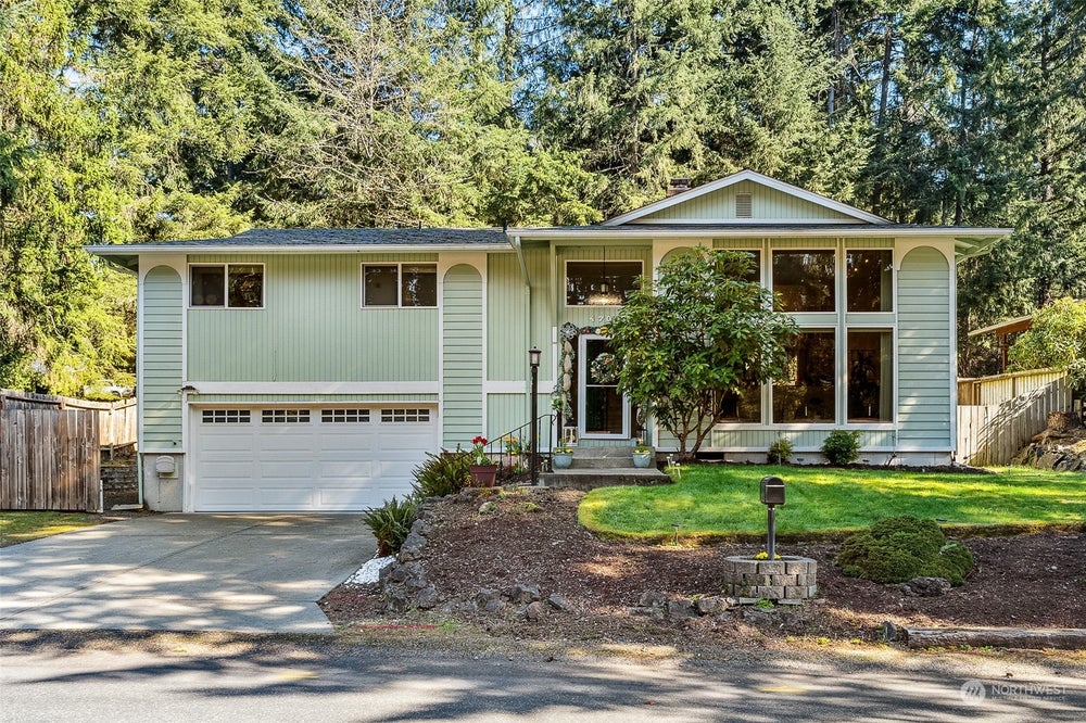 4703 89th Avenue W, University Place, WA 98466 MLS 2212919