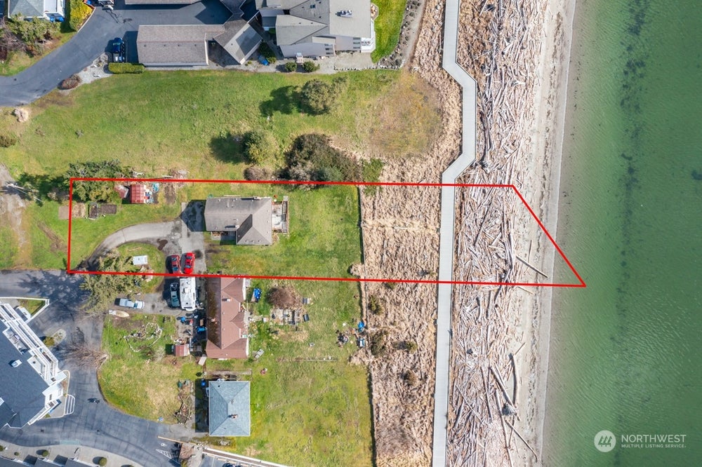 711 SE Bayshore Drive, Oak Harbor, WA 98277 MLS 2215375 Coldwell