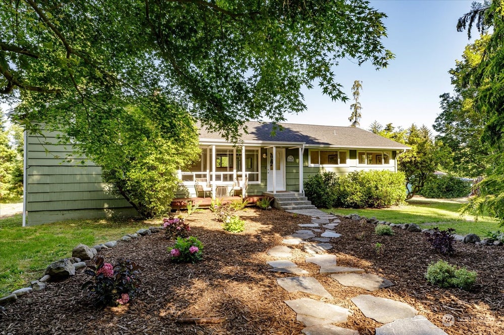 3085 Robin Lane, Oak Harbor, WA 98277 MLS 2264651 Coldwell Banker