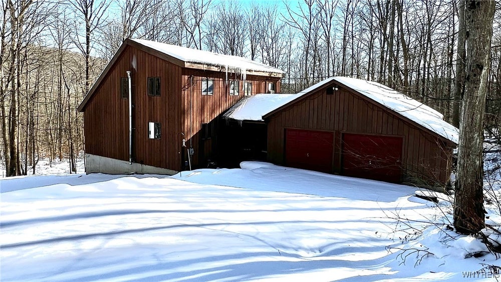 16 Dublin Terrace Road E, Salamanca, NY 14779 MLS B1542705