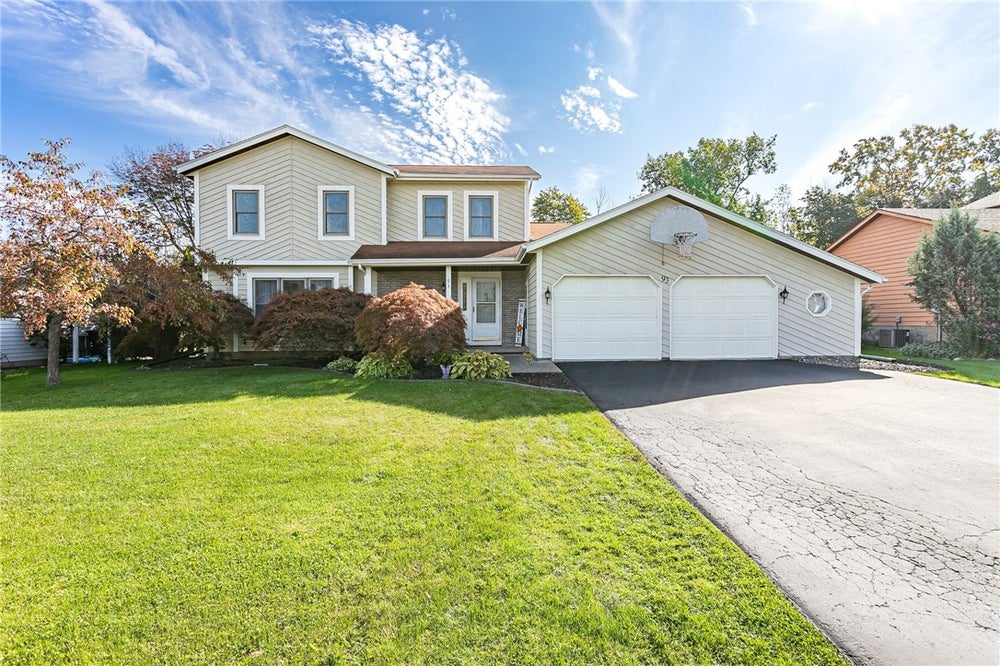 93 Clearwater Circle, Rochester, NY 14612 MLS R1501043 Coldwell Banker