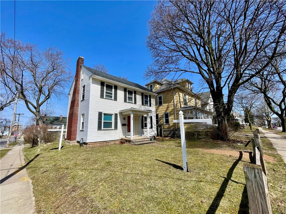 570 Ridgeway Avenue, Rochester, NY 14615 - MLS# R1514081 - Coldwell Banker