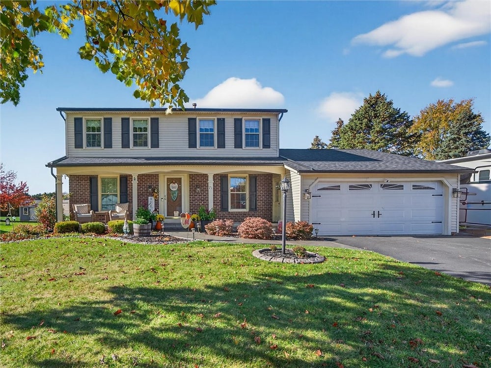 71 Pinebrook Drive, Rochester, NY 14616 - MLS# R1649794 - Coldwell Banker