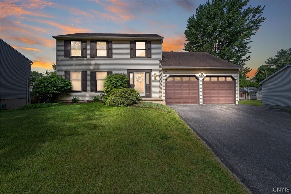 5352 Strawflower Drive, Syracuse, NY 13212 MLS S1542479 Coldwell