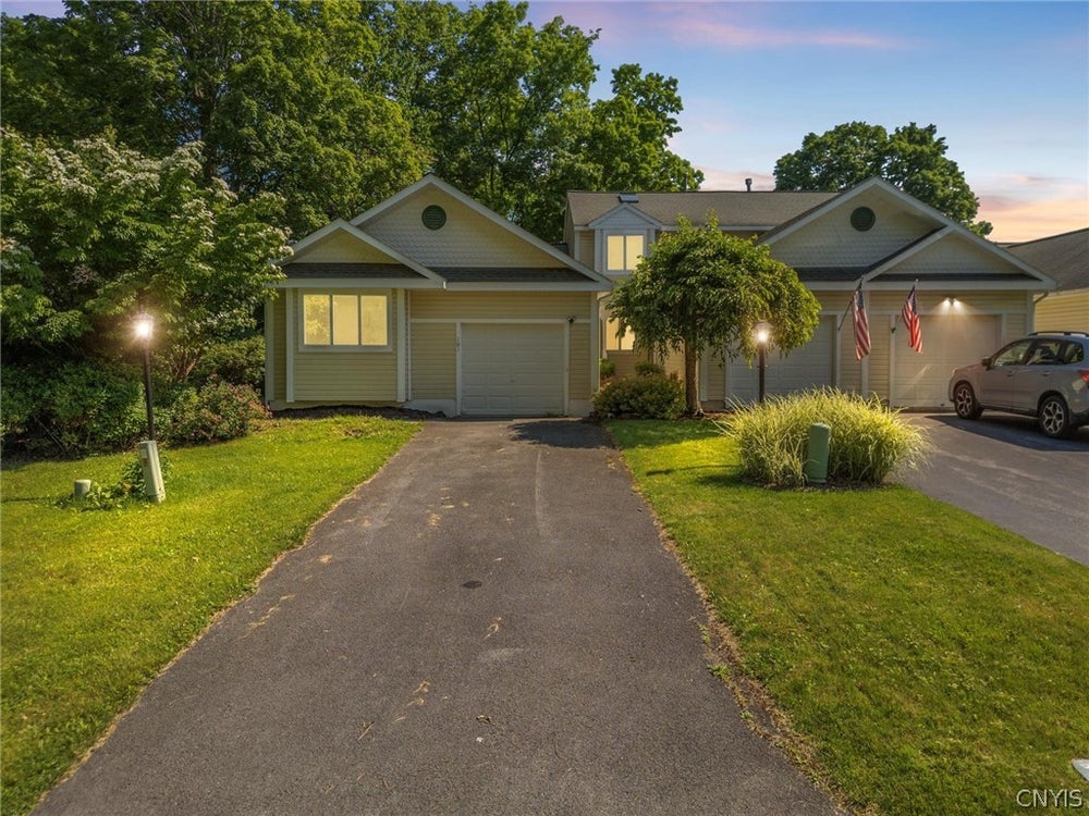 101 Timber Ridge Drive, Camillus, NY 13031 MLS S1547044 Coldwell