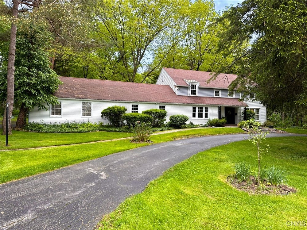 30 Jordan Road, New Hartford, NY 13413 MLS S1560918 Coldwell Banker