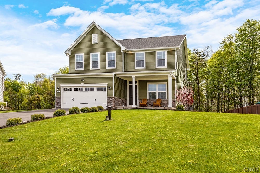 5718 Harness Hook Lane, Chittenango, NY 13037 - MLS# S1677622 ...