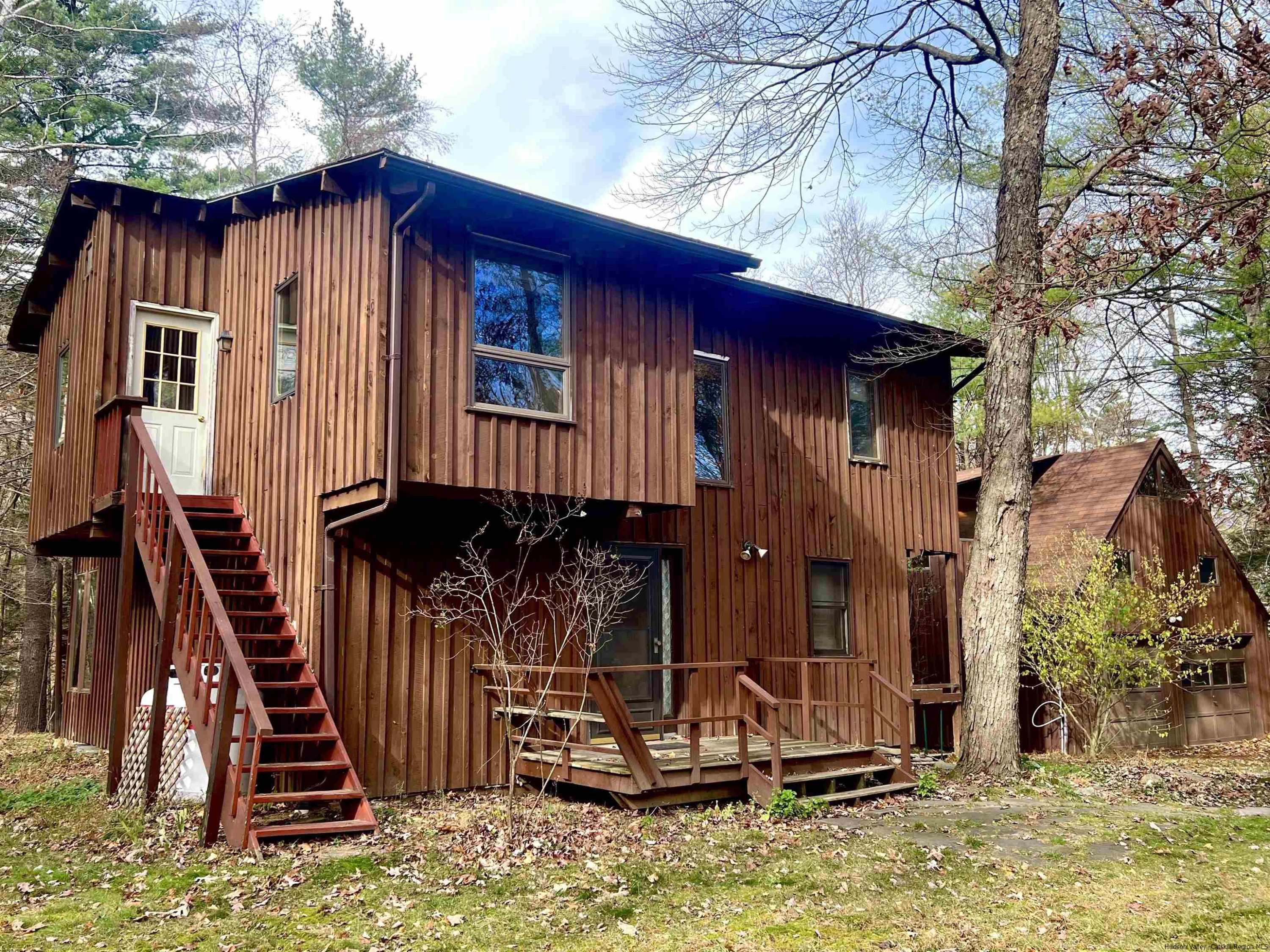 679 W. Saugerties-woodstock Road