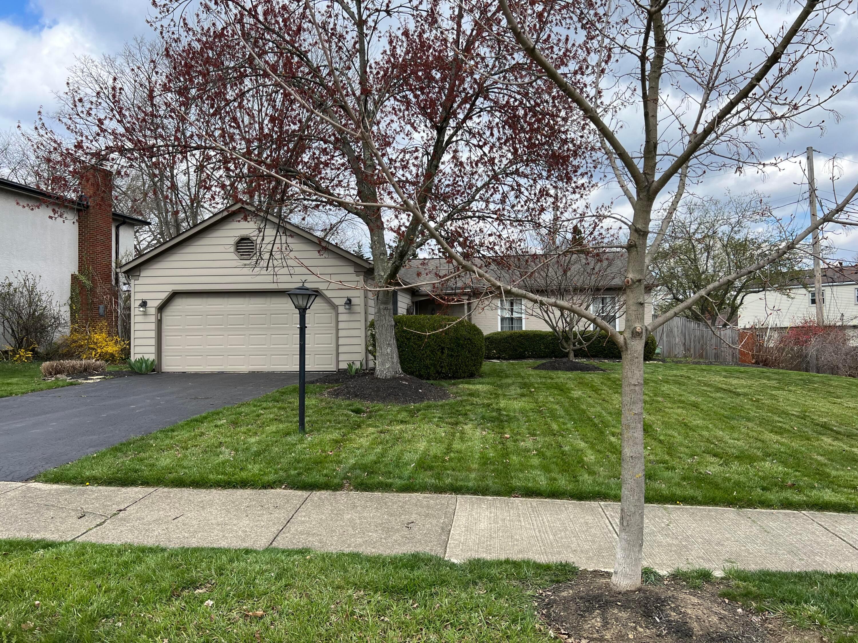 558 Old Coach Road, Westerville, OH 43081 - MLS# 224010055 - Coldwell ...