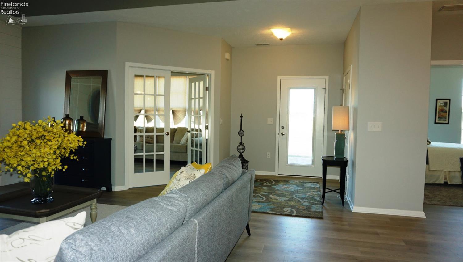 Listing view 3
