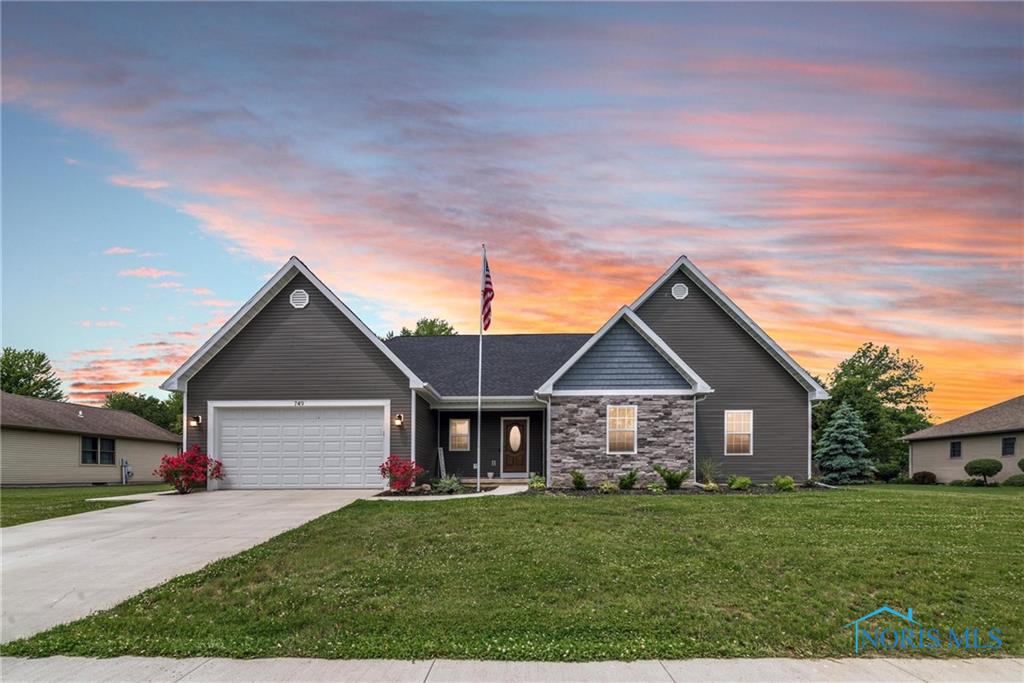 749 Parkside Drive, Wauseon, OH 43567 - MLS# 6087312 - Coldwell Banker