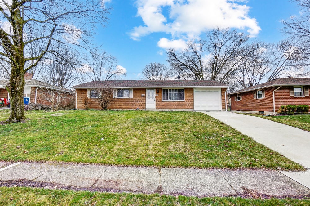 701 Barbara Drive, Tipp City, OH 45371 MLS 1030575 Coldwell Banker