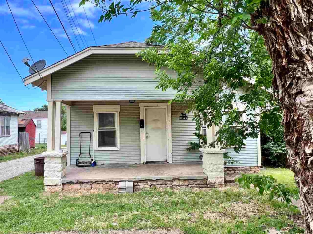 311 E Park Ave, Ponca City, OK 74601 MLS 39634 Coldwell Banker