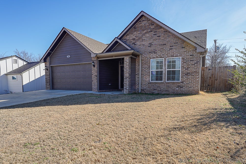 236 E 29th Street, Tulsa, OK 74106 MLS 2404133 Coldwell Banker