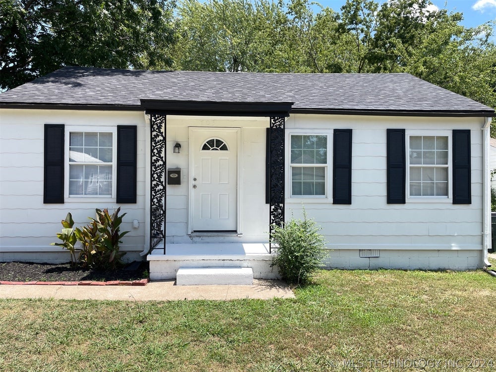 703 S Poplar Street, Sapulpa, OK 74066 MLS 2427067 Coldwell Banker