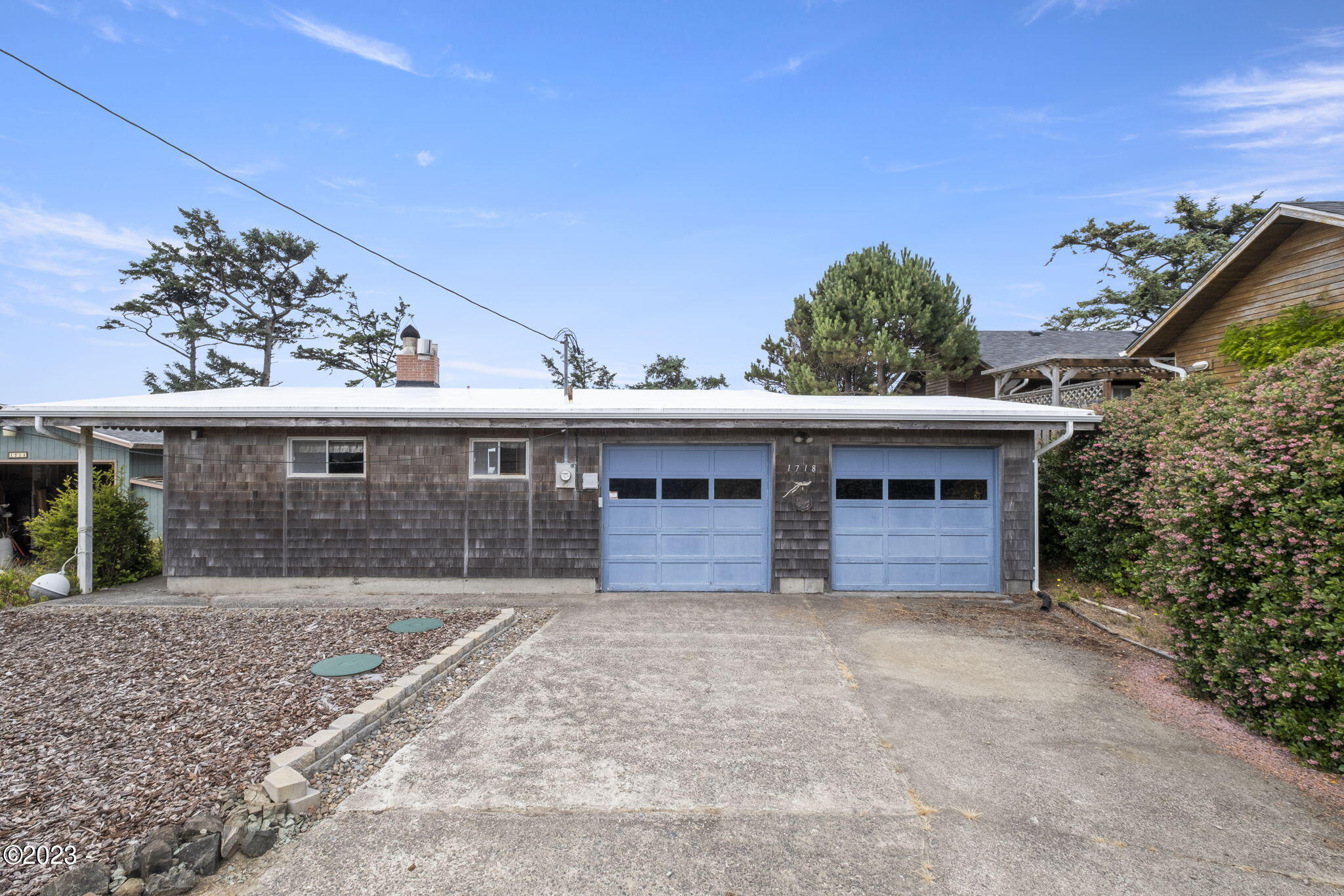 1718 NW Jones Court Waldport OR 97394 MLS 23 1337 Coldwell