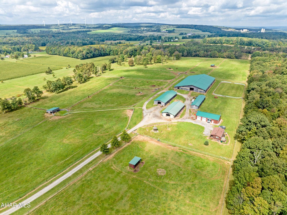 7390 Lincoln Highway, Central City, PA 15926 MLS 72710 Coldwell Banker