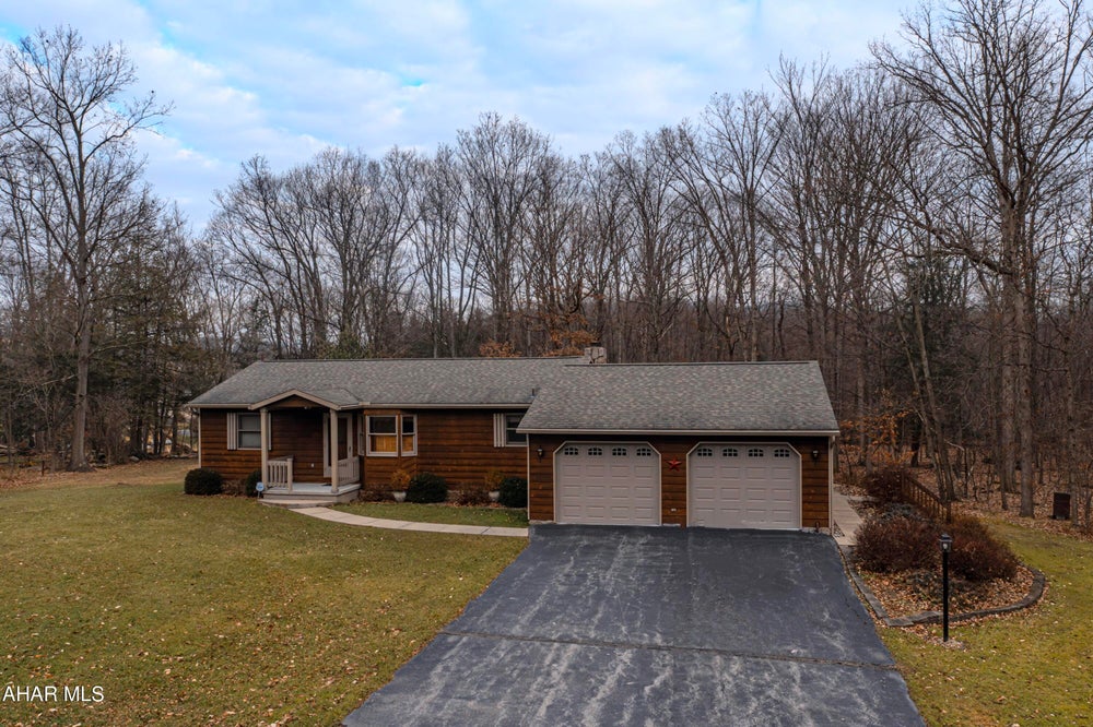 15 Christy Lane, Tyrone, PA 16686 MLS 73739 Coldwell Banker