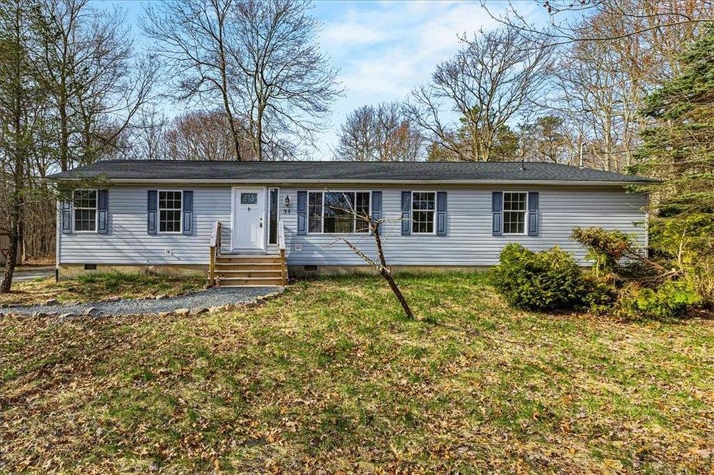 35 Wolf Drive, Jim Thorpe, PA 18229 MLS 735938 Coldwell Banker