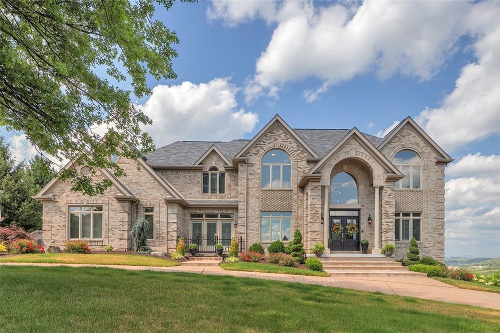 1055 Old Orchard Dr, Gibsonia, PA 15044 MLS 1614244 Coldwell Banker