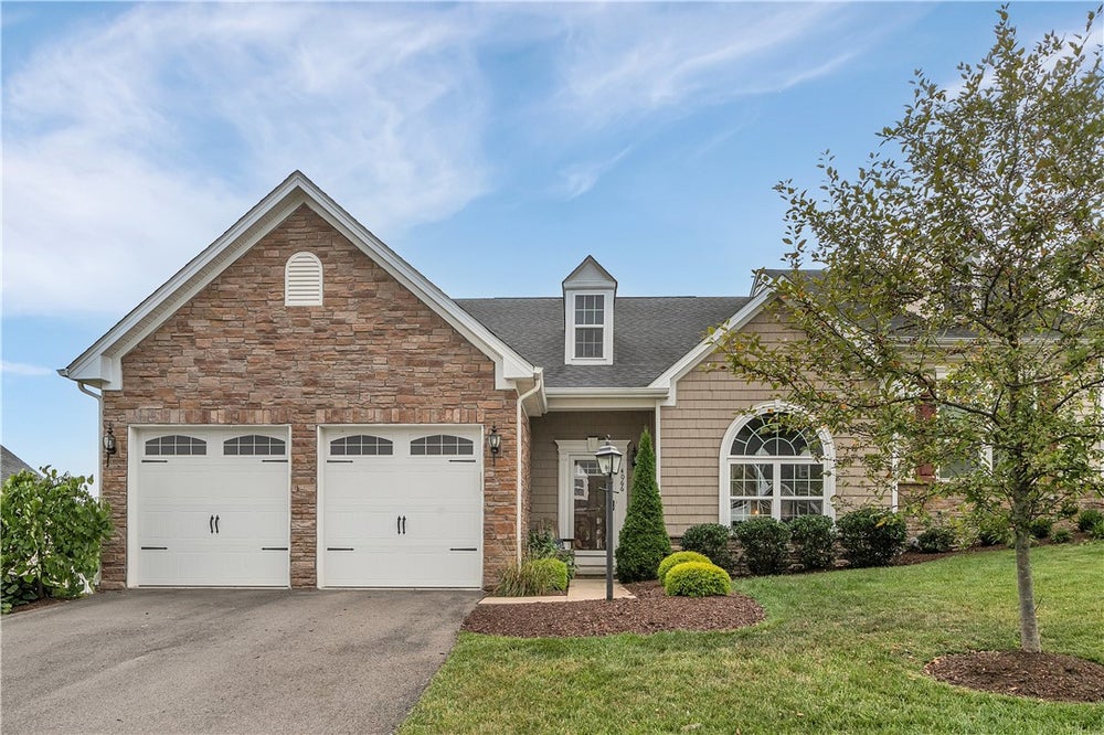 4066 Overview Drive, Canonsburg, PA 15317 MLS 1617307 Coldwell Banker