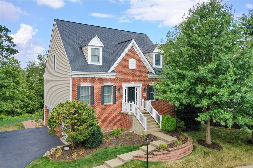 5071 Stags Leap Lane, Coraopolis, PA 15108 MLS 1622672 Coldwell Banker