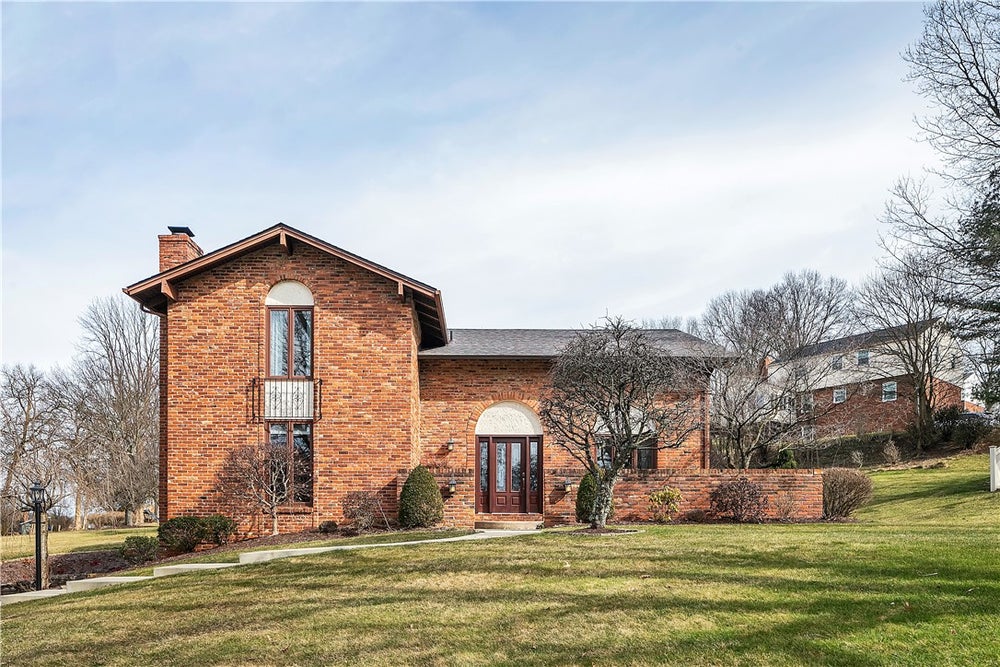 103 Concord Drive, Mcmurray, PA 15317 MLS 1641711 Coldwell Banker