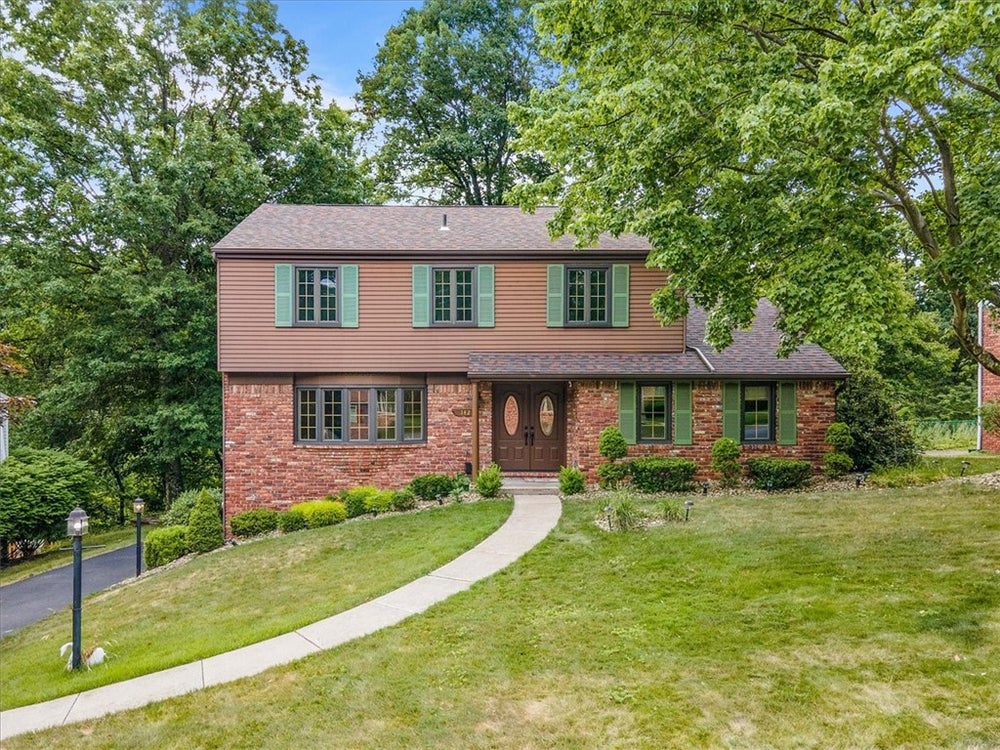 142 Hidden Valley Dr, West View, PA 15237 MLS 1663921 Coldwell Banker