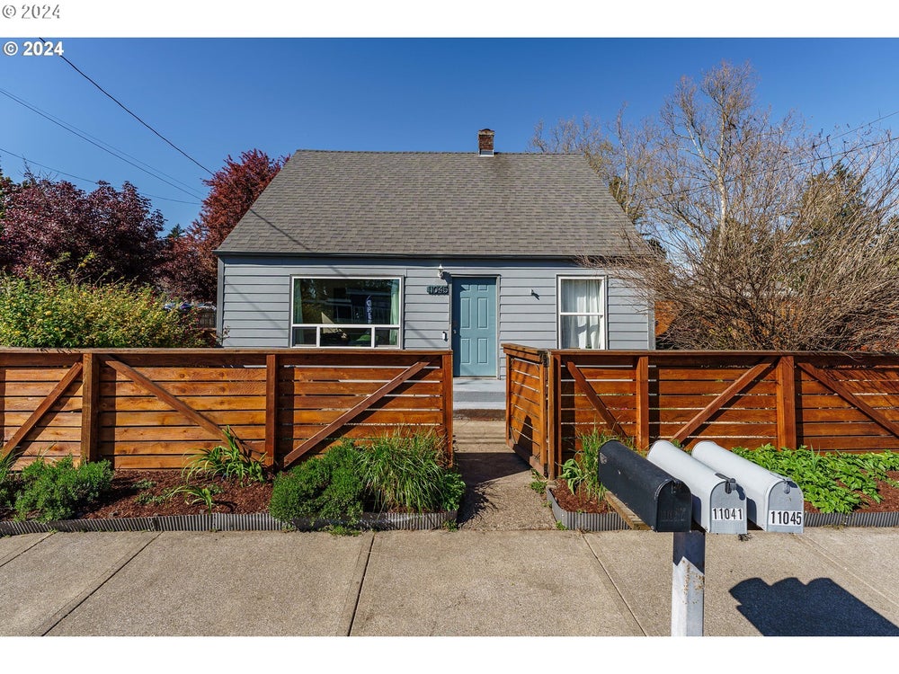 11045 SE Holgate Blvd, Portland, OR 97266 MLS 24278306 Coldwell Banker