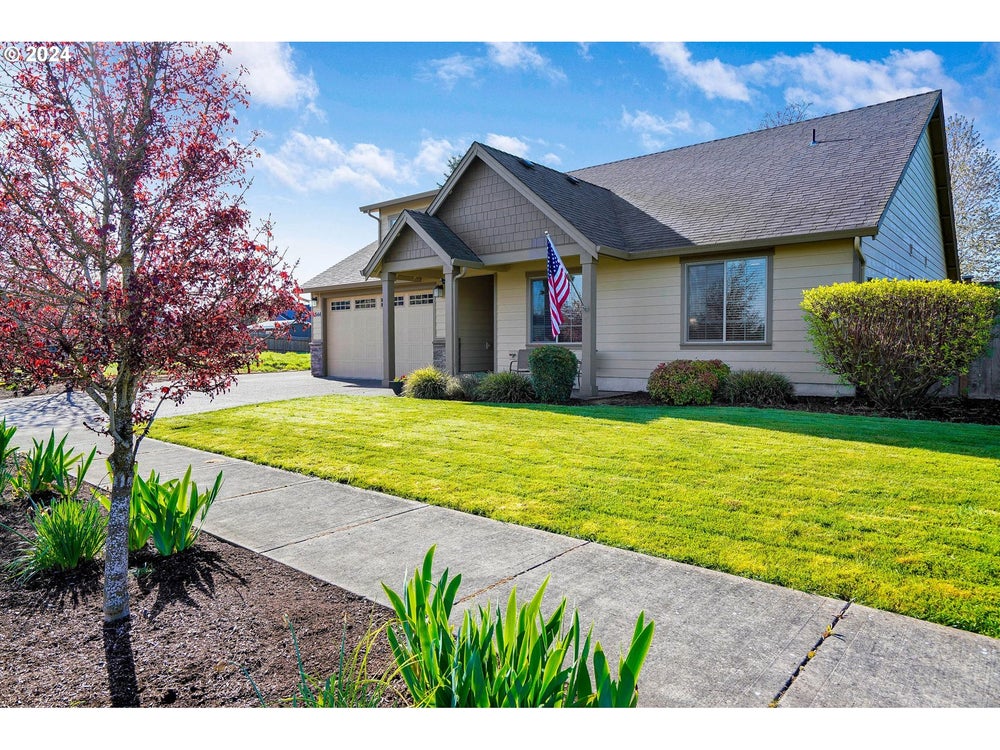1544 Oriole St, Stayton, OR 97383 MLS 24503661 Coldwell Banker