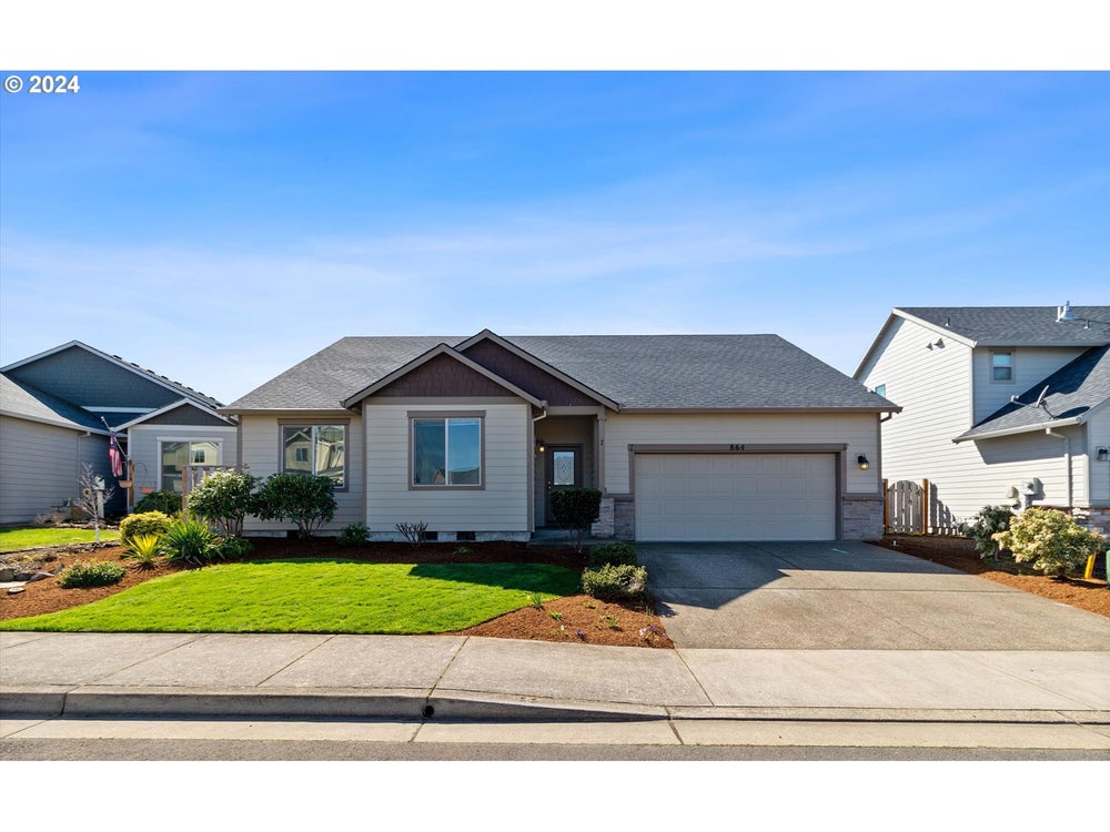 864 Julie Ln, Molalla, OR 97038 MLS 24633776 Coldwell Banker