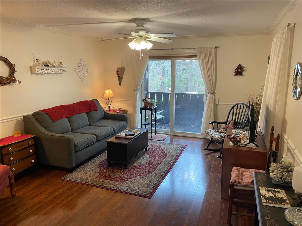 Listing view 2