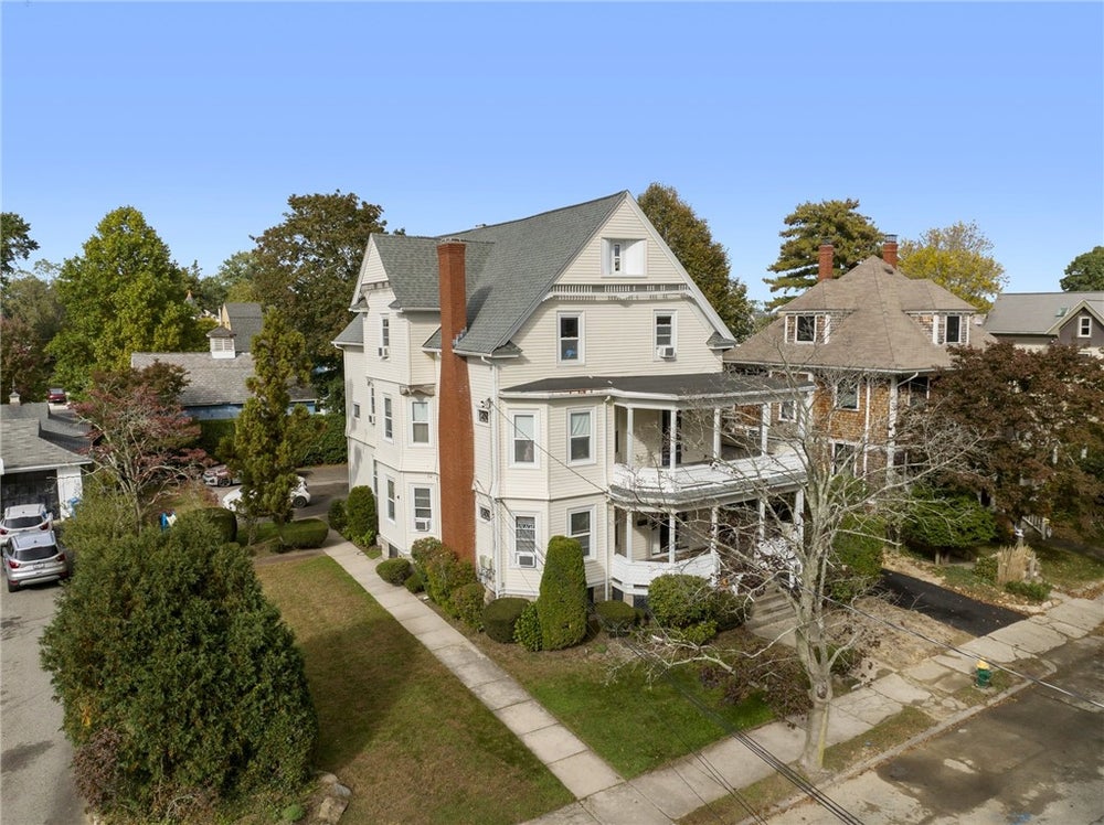 77 Albert Avenue, Cranston, RI 02905 MLS 1346053 Coldwell Banker