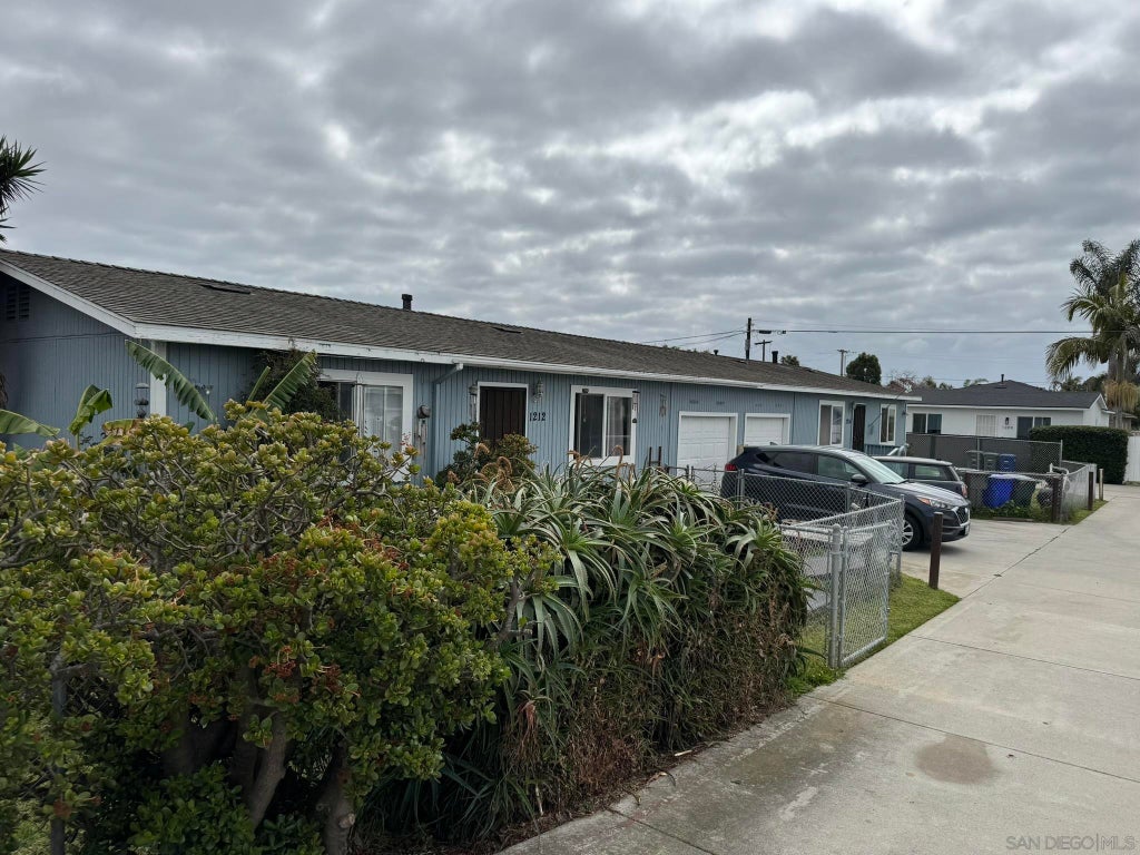 1212-14 13th St, Imperial Beach, CA 91932 - MLS# 240007937 - Coldwell Banker