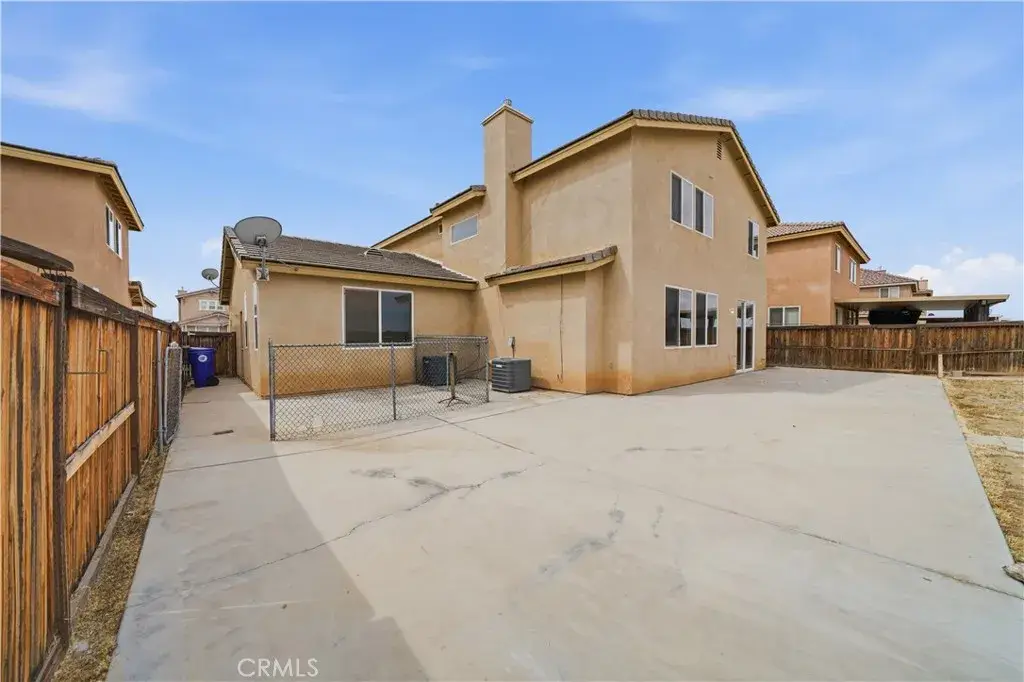 11794 Forest Park, Victorville, CA 92392 - MLS# TR26119792