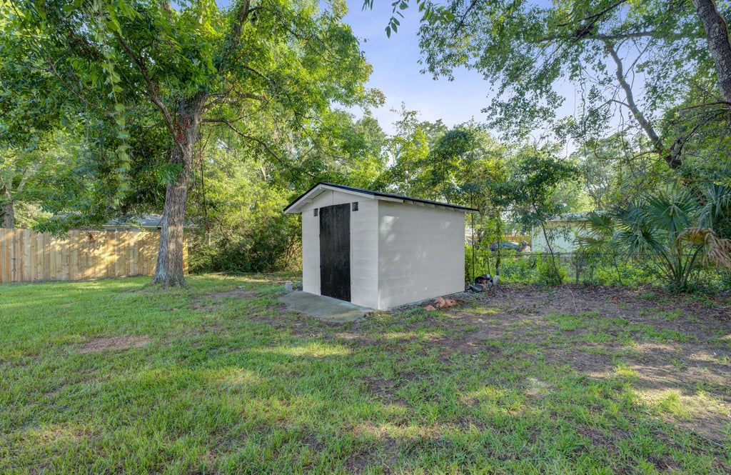 stainless-riser-outhouse