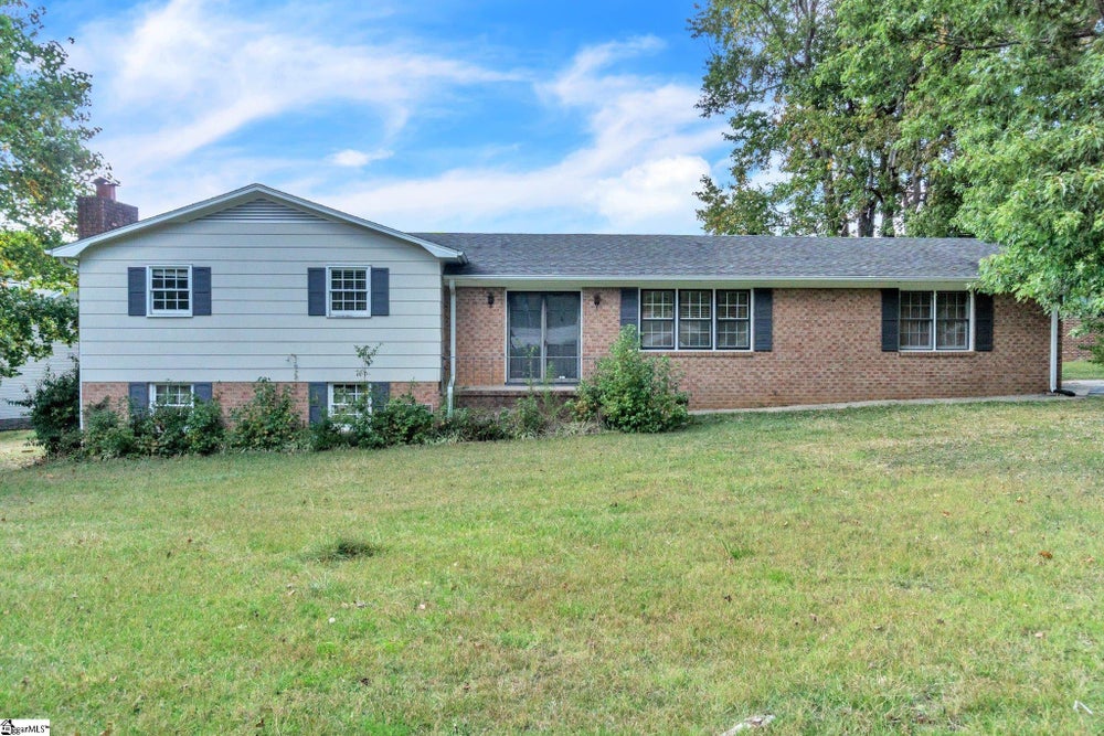 101 Traynham Boulevard, Greenville, SC 29609 MLS 1509479 Coldwell