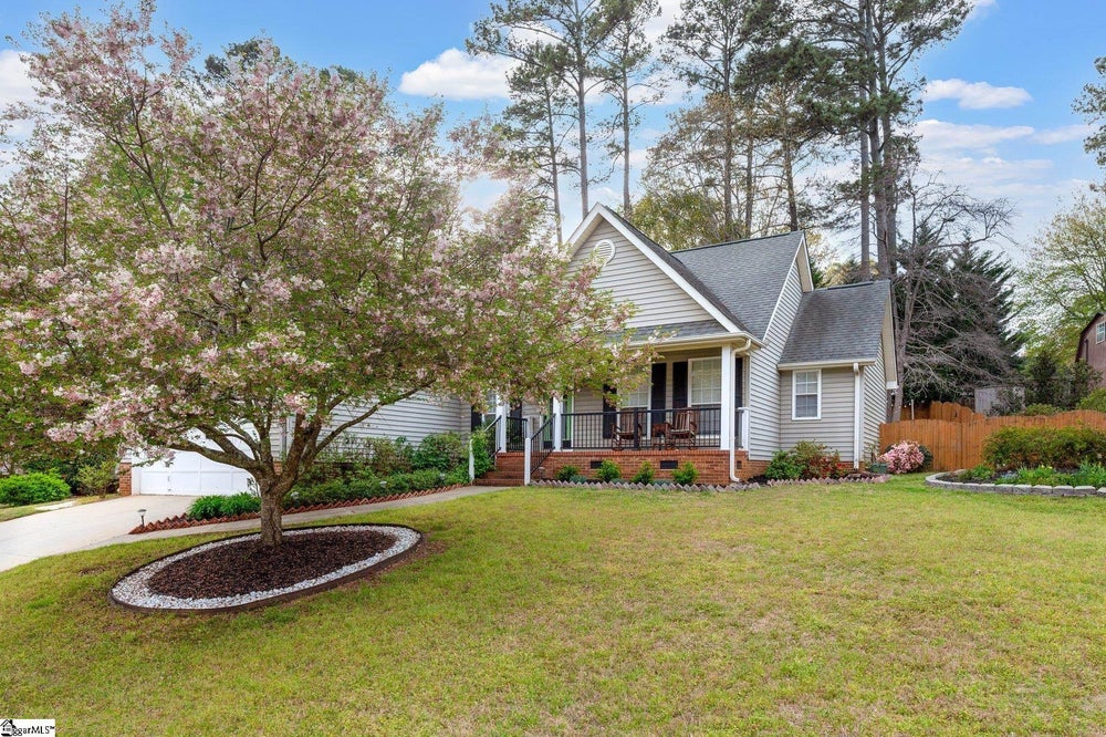 10 E Fair Isle Drive, Simpsonville, SC 29681 MLS 1523731 Coldwell