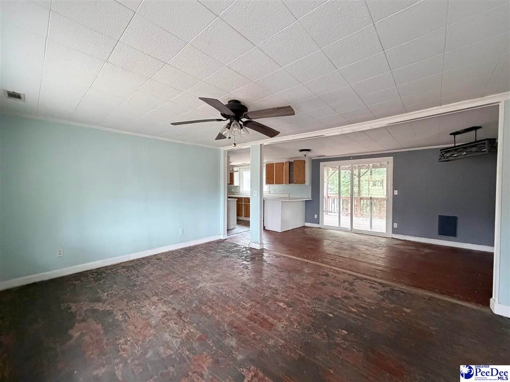 Listing view 3