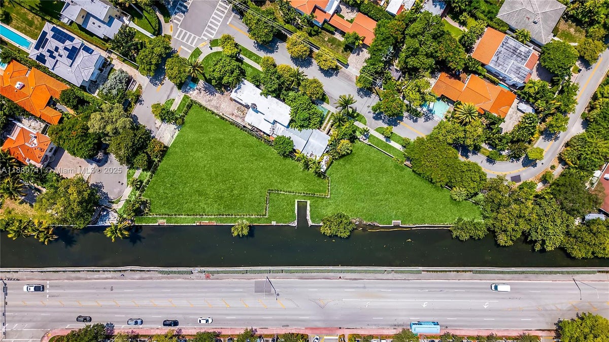 18th St. & Michigan Ave., Miami Beach — Palm View Approved Plans photo 2