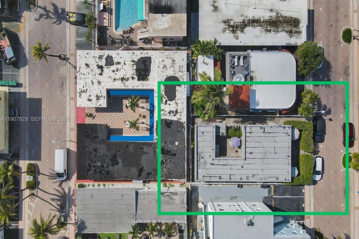 322 Oklahoma St., Hollywood — Boutique Hotel Entitlement photo 8