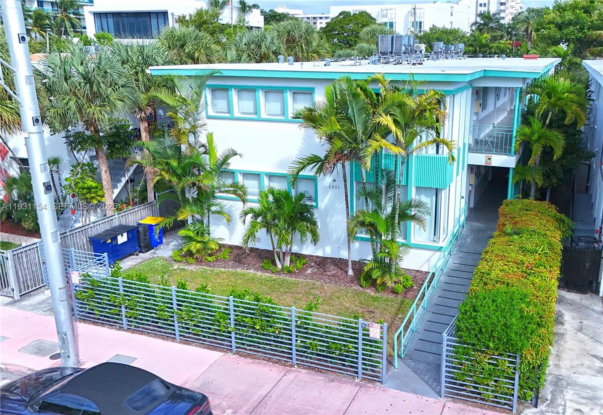 1321 15th St., Miami Beach — Flamingo Multifamily photo 4