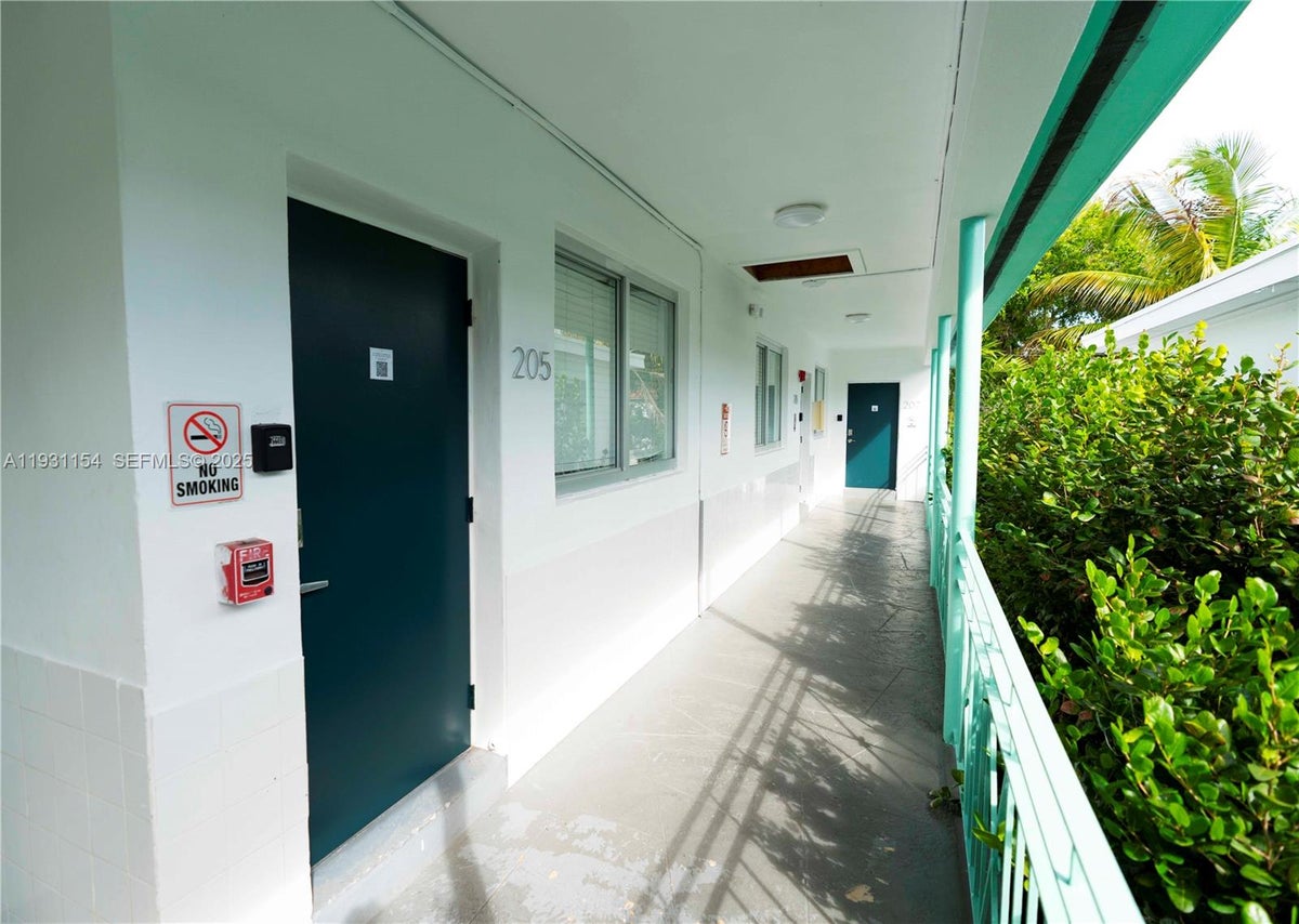 1321 15th St., Miami Beach — Flamingo Multifamily photo 7