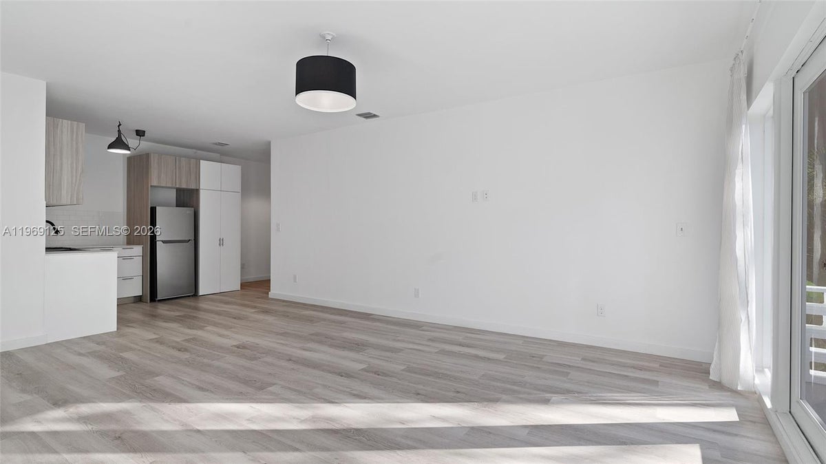 1561 Jefferson Ave., Miami Beach — Flamingo Renovated MF photo 6