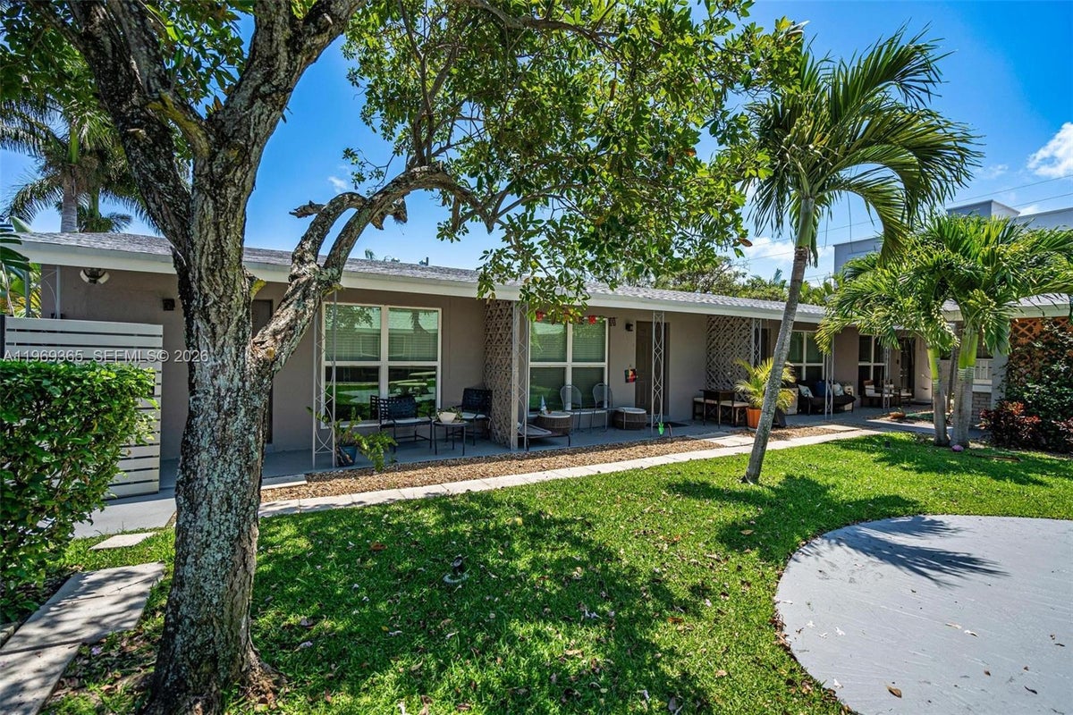 2201 NE 14th Ave., Wilton Manors — 9-Unit Multifamily photo 6