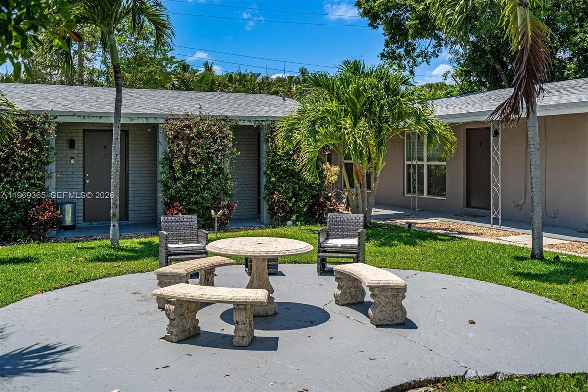 2201 NE 14th Ave., Wilton Manors — 9-Unit Multifamily photo 9