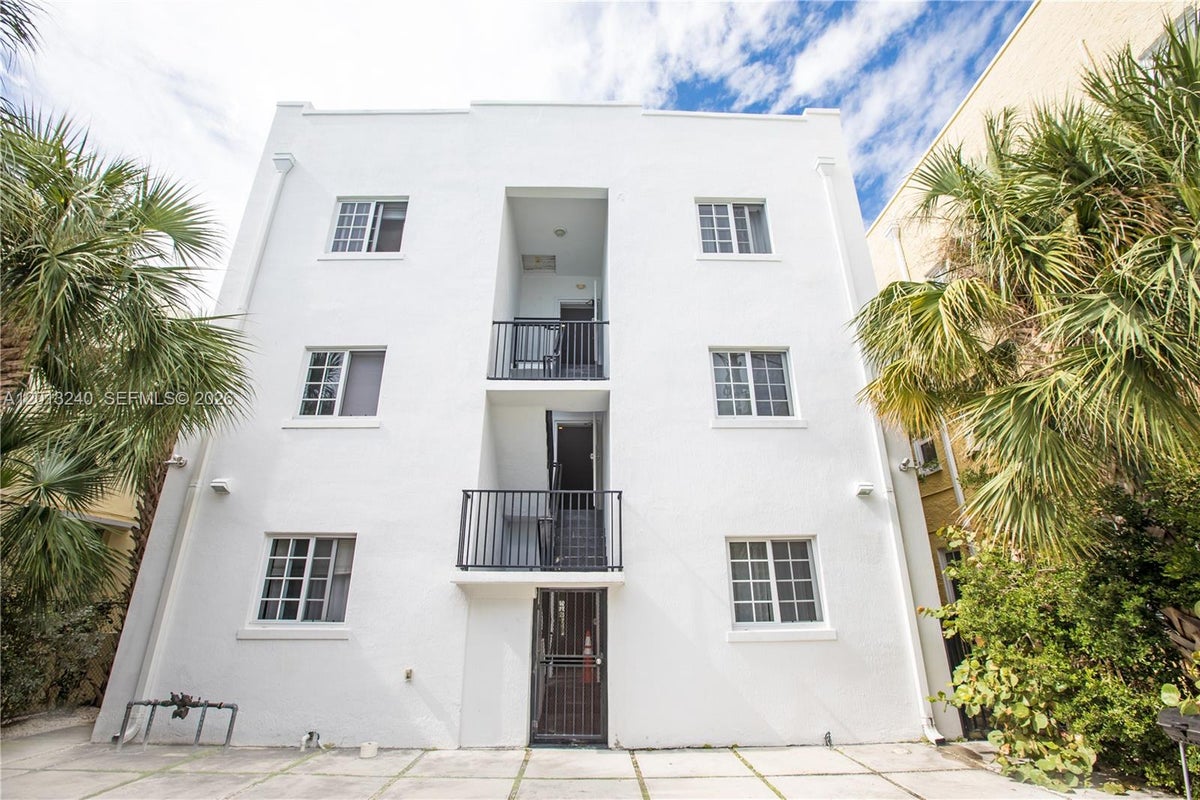 1345 Pennsylvania Ave., Miami Beach — Flamingo-Lummus STR photo 3