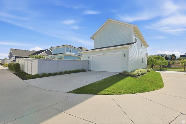 10371 S Fish Hook Rd, South Jordan, UT 84009 - MLS# 2159810 - Coldwell Banker 10371 S Fish Hook Rd, South Jordan, UT 84009 - MLS# 2159810 - Coldwell Banker
