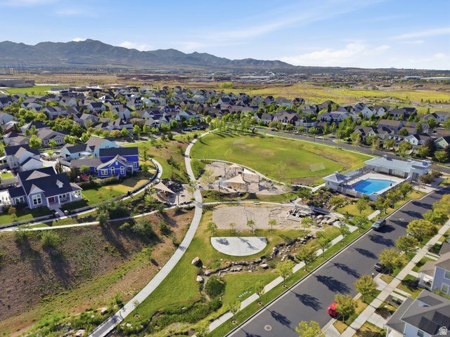 10371 S Fish Hook Rd, South Jordan, UT 84009 - MLS# 2159810 - Coldwell Banker 10371 S Fish Hook Rd, South Jordan, UT 84009 - MLS# 2159810 - Coldwell Banker